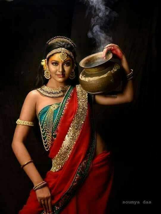 Even when marriages takes place we always says Laxmi has arrived, father in law never says Lord Vishnu arrived.These are Lok maryada which has been followed even today, specially in many parts of Bharatvarh. @M_Lekhi