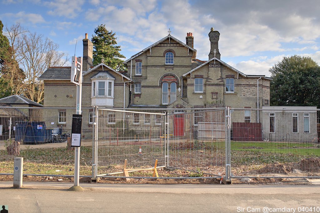 camdiary's tweet image. Cambridge then and now. Eight years ago today, 4 May 2012, Professor Alison Richard, former university VC, opened the building named after her at the Sidgwick Site. It replaced a Victorian mansion on West Road (used by Criminology Institute until they moved to a new building).