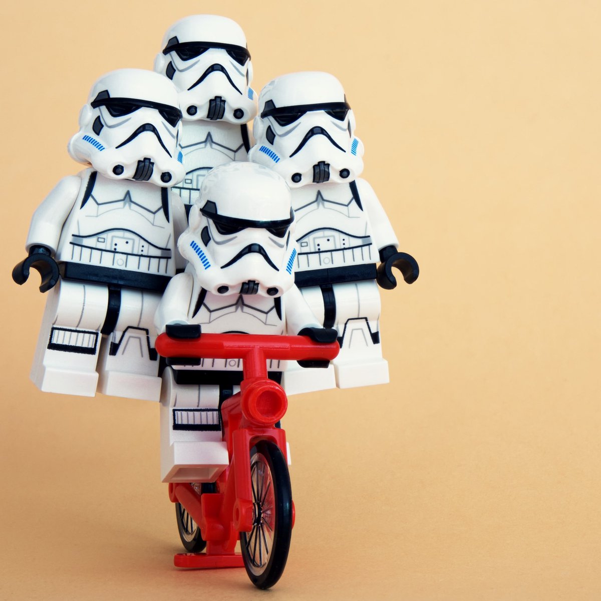 weeride's tweet photo. Couldn’t resist it! Well it is #StarWarsDay! May the 4th be with you. 💫 ✨

#maythe4thbewithyou #maytheforcebewithyou #may #maythefourthbewithyou #mondaymood #lego #cyclinglego #cyclinghumour #mondaymotivation https://t.co/MZfqXbs98V