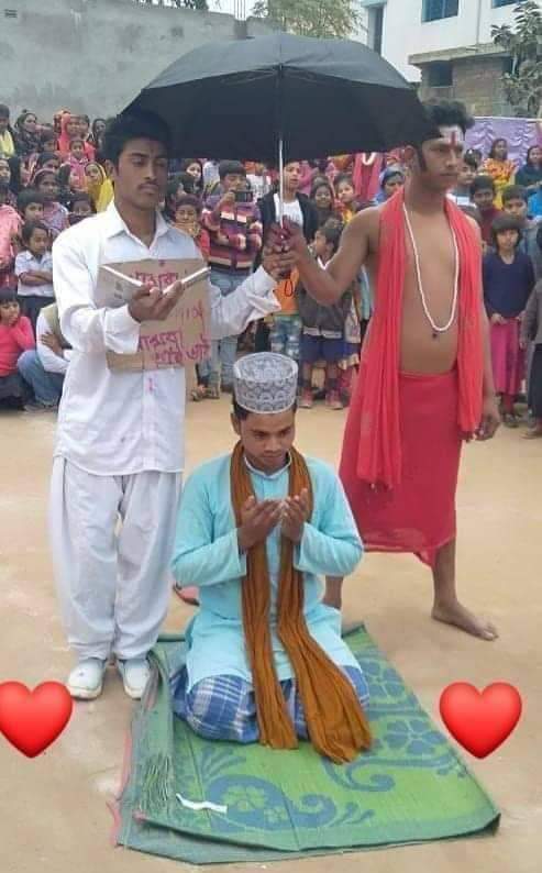 llisrar's tweet photo. य़ा अल्लाह हिंदुस्तान मे जितने हिन्दू मुस्लिम सिख ईसाइ

य़ा अल्लाह सब को मोहब्बत करने की तौफीक अता फर्मा 🤲🤲🤲 @AHMAD_ALWAHIDAH @PMOIndia @LadyVelvet_HFQ @asadowaisi @mazharism17 @ShayarImran 
#hindumuslim 
#lockdown https://t.co/8dN2hPqgiE
