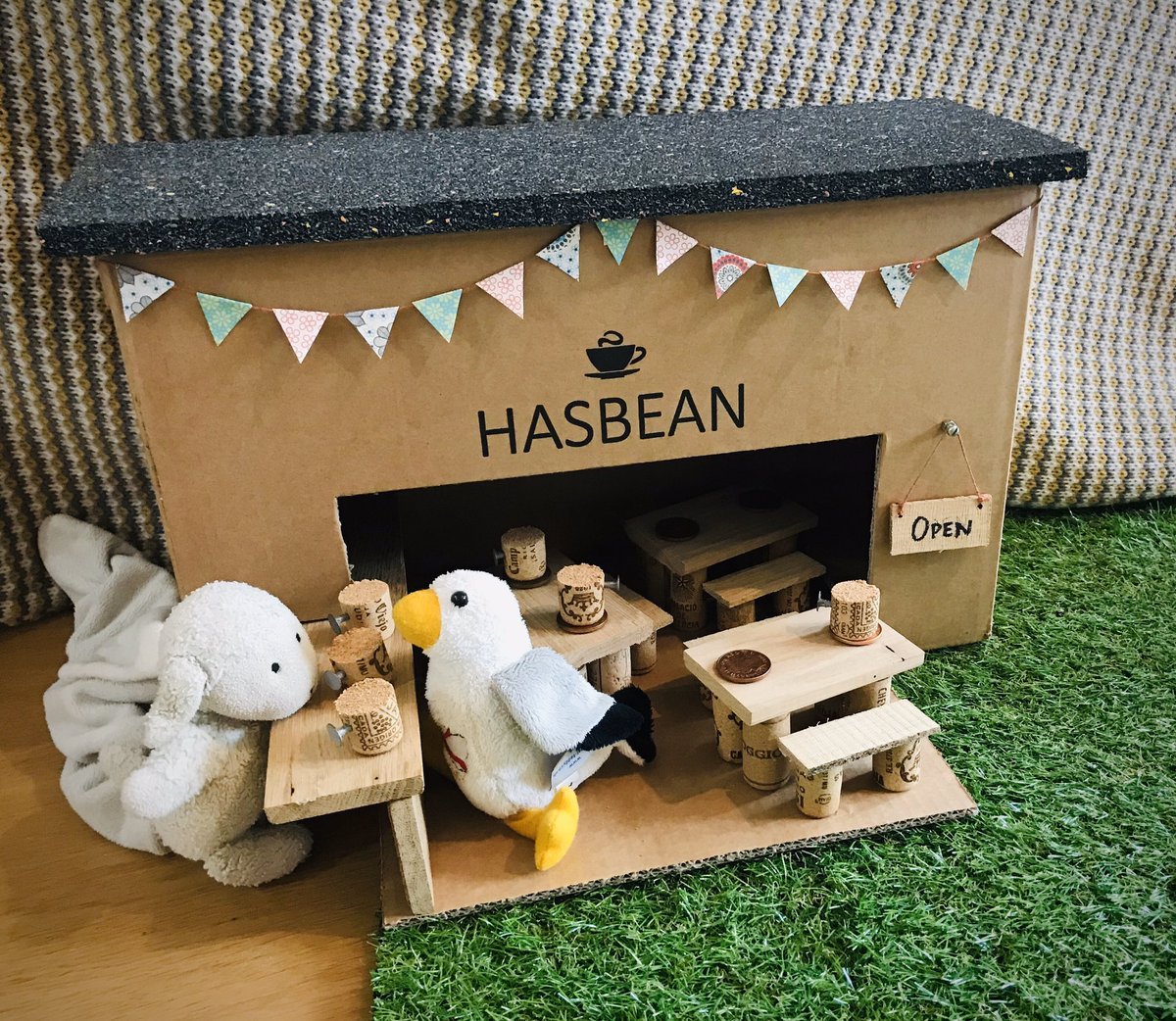 Isaac (5.5) is missing going to coffee shops during lockdown, so we made one for his soft toys out of a <a href="/hasbean/">hasbean</a> box!
