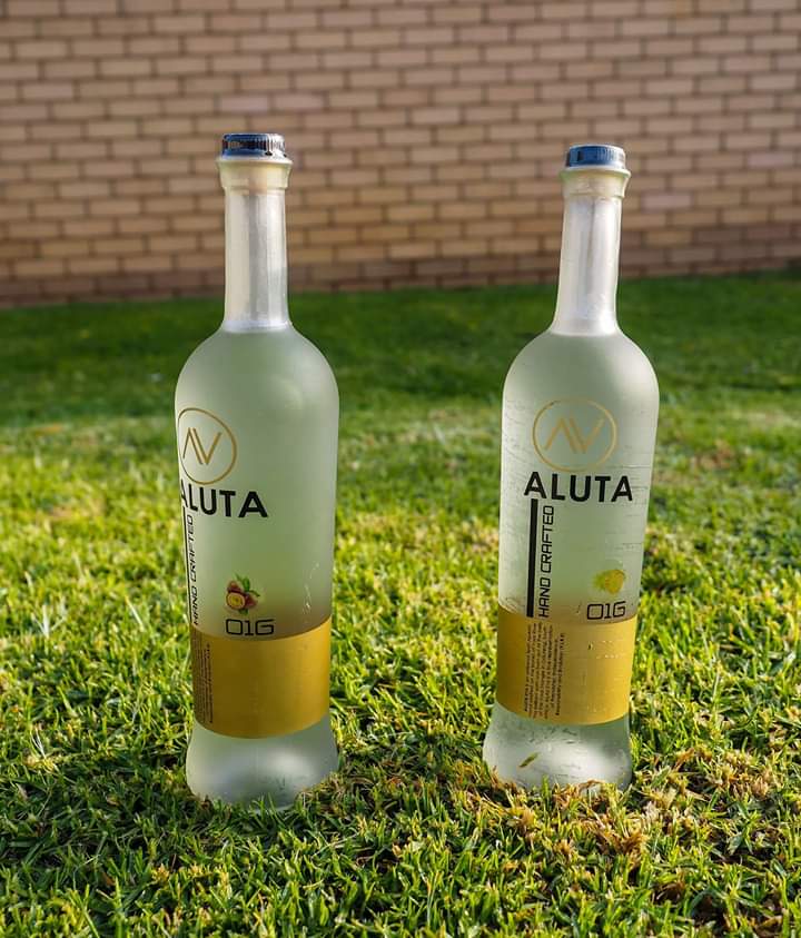 Probeats_ZA's tweet photo. Our very own handcrafted vodka 🇮🇹🇮🇹🇮🇹🇮🇹 016 #VaalTwitter https://t.co/VRbChX82Ot