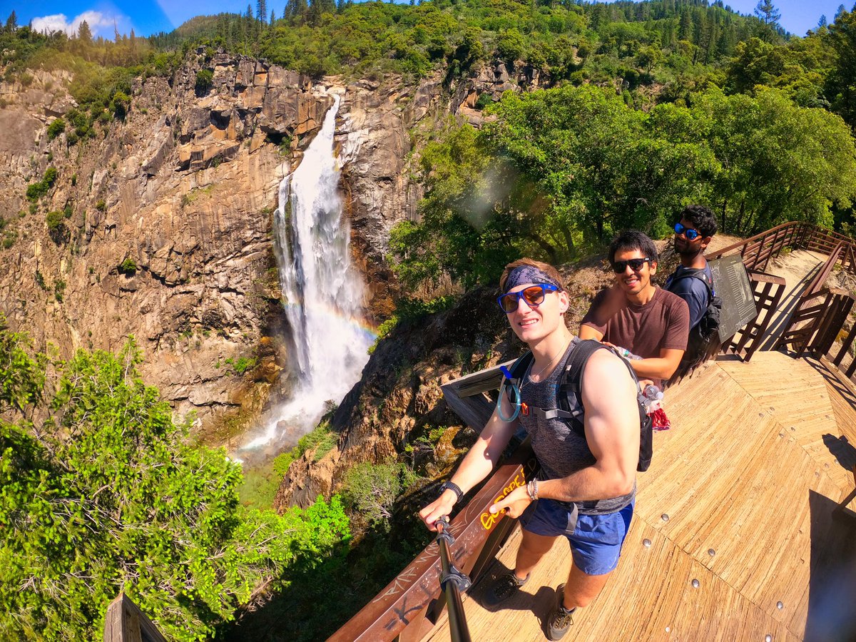 SertanUsanmaz's tweet photo. Located in #Oroville, California, #FeatherFalls is a spectacular Yosemite-style #waterfall without the crowds! This 410-foot drop is an impressive display of nature’s grandeur in a dramatic #SierraNevada setting. To get to it, you will only need to #hike 7-9 miles! https://t.co/FFNYwDlpto