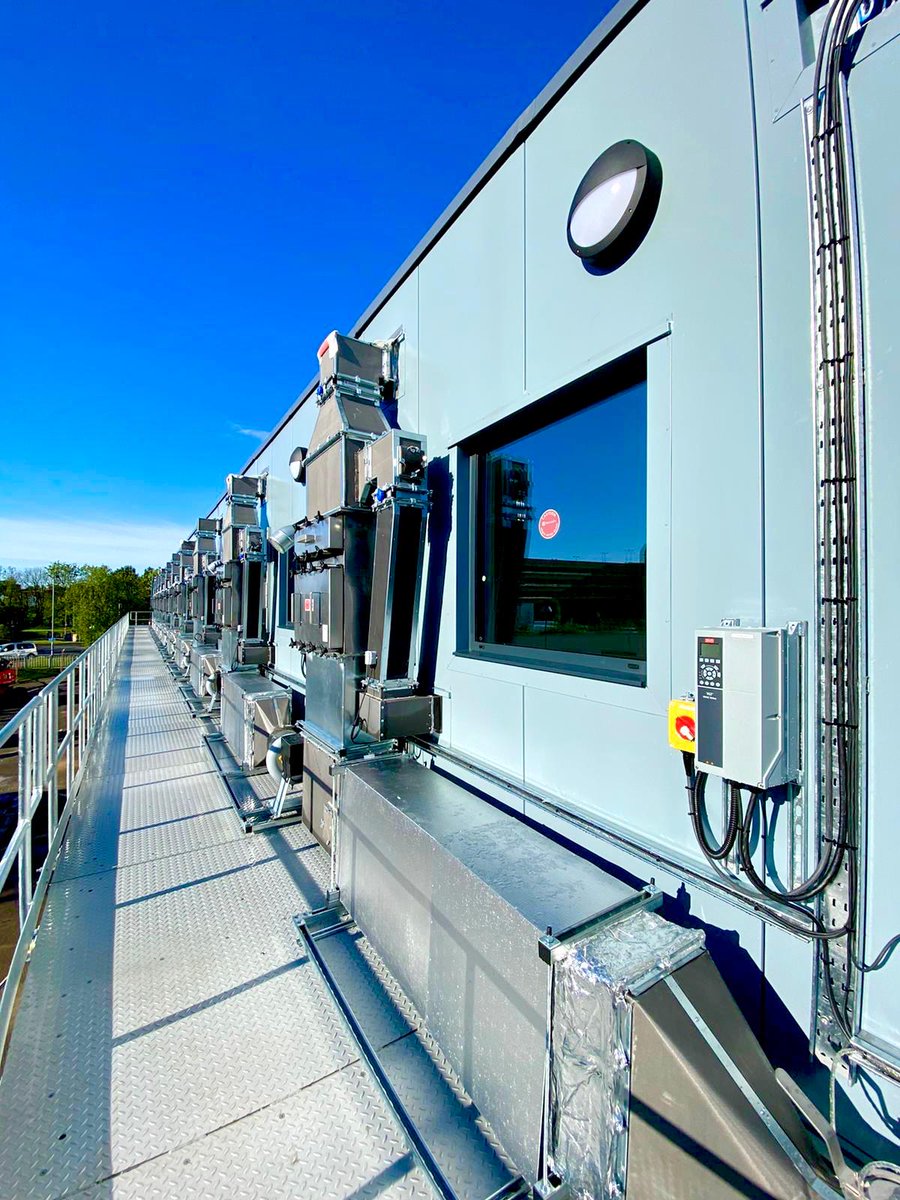 ModuleCoLtd's tweet photo. We are now seven days away from handover of our HCID Isolation Ward following module installation a week ago. Exceptional work, as usual, being performed by all of the team involved. Keep up the good work! #NHS #factoryfirst #modularconstruction #modular #rapidresponse https://t.co/hUUd5yZFuN