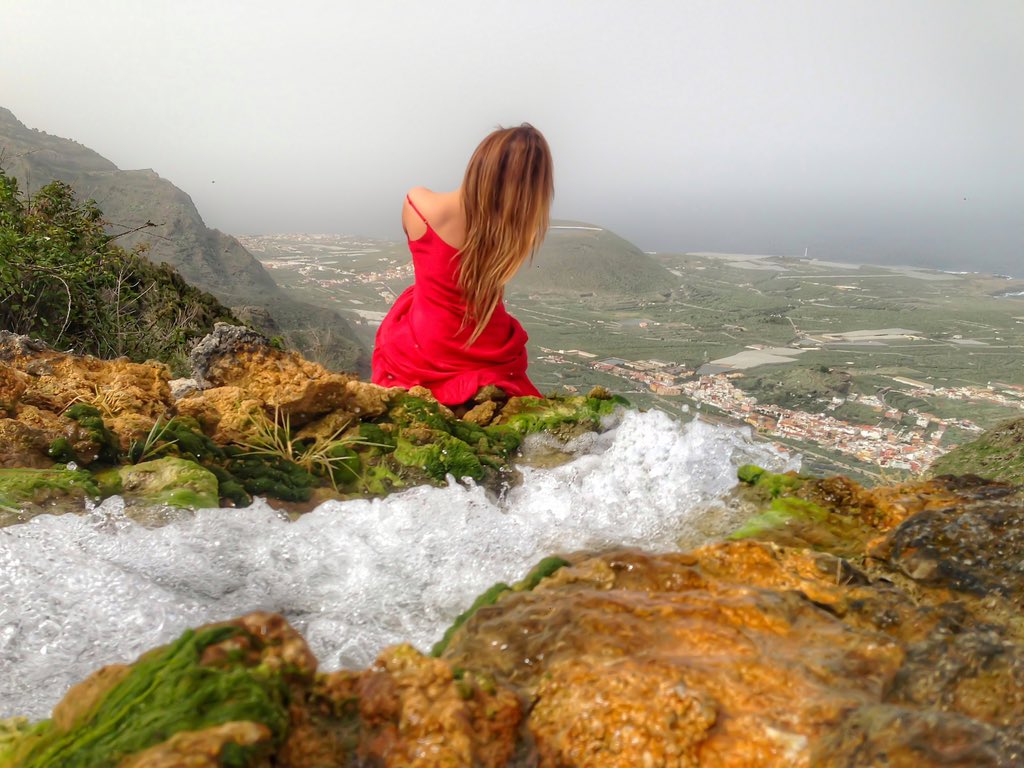 auxirs's tweet photo. Soñar es gratis... #espaldaalmundo #Felizsemana #CanaryIslands #CarpeDiem #Tenerife #islabaja #IslasCanarias #UnidosVenceremos @EmocionesCan https://t.co/cqXR3Yxsm0