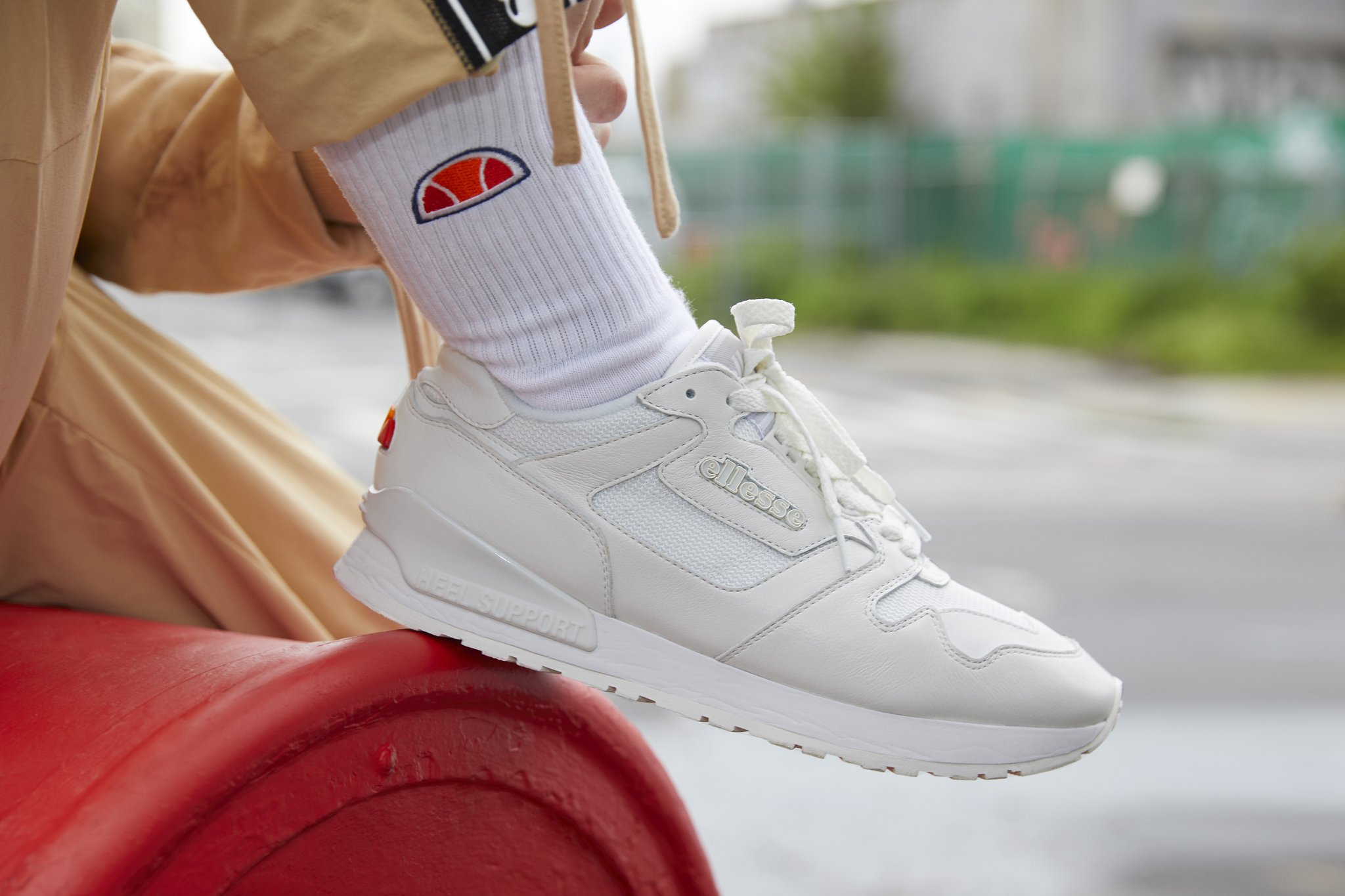 ellesse 147 sneakers
