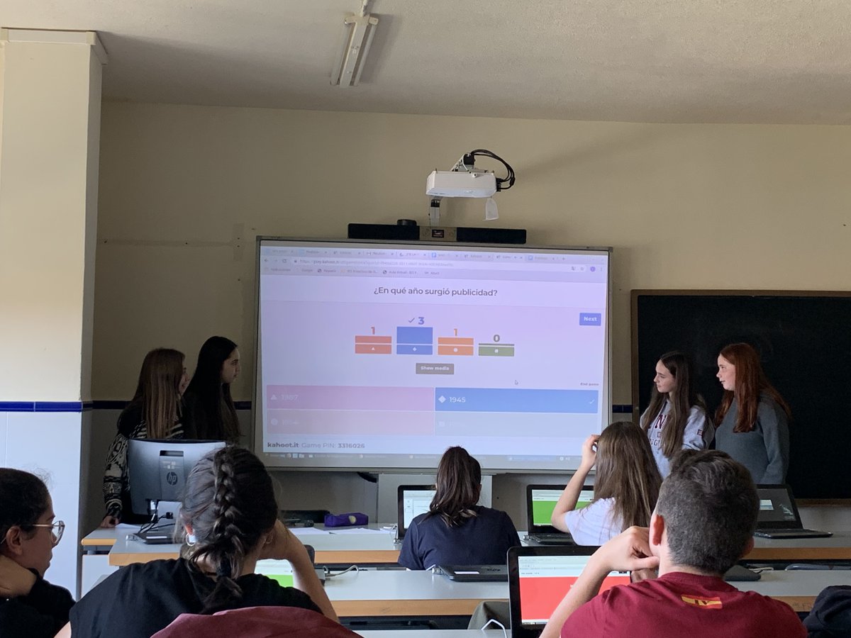 IESGyGMonteh's tweet photo. 2ª visita global. 10-11 marzo

Asistimos a una sesión de “Profesor por un día”. Es una actividad que conlleva mucho trabajo y mucho aprendizaje para el alumnado.
#muévete2020
@cprplasencia 
@InnovacionForm
@IES_FcoOrellana https://t.co/m5iDBjlc3s