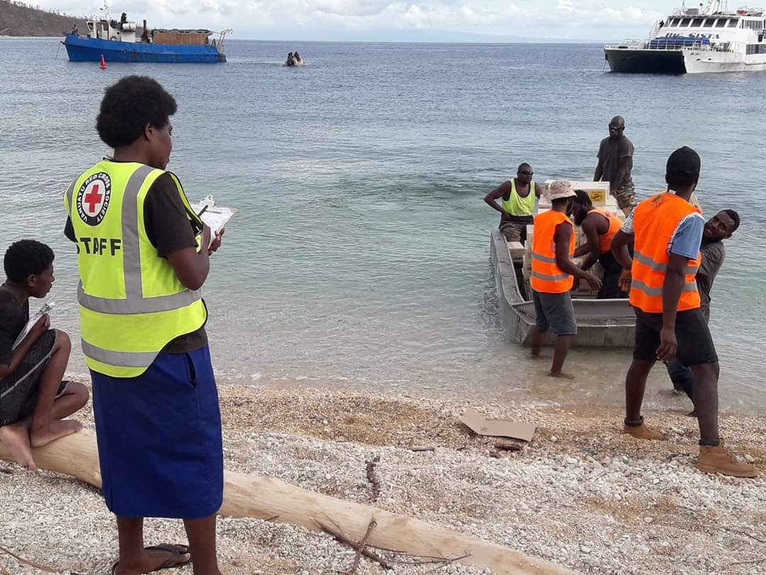 cglorentzen's tweet photo. 15 new Emergency Response Volunteers have completed their training and are ready for fieldwork in #TCHarold 🌀 damaged Vanuatu 🆘

Disaster response requires:

✔️Upholding @ifrc principles 
✔️Key protocols/procedures
✔️Transparent reporting
✔️HARD WORK 

#keepclapping 👏 https://t.co/frHrfBsHRQ