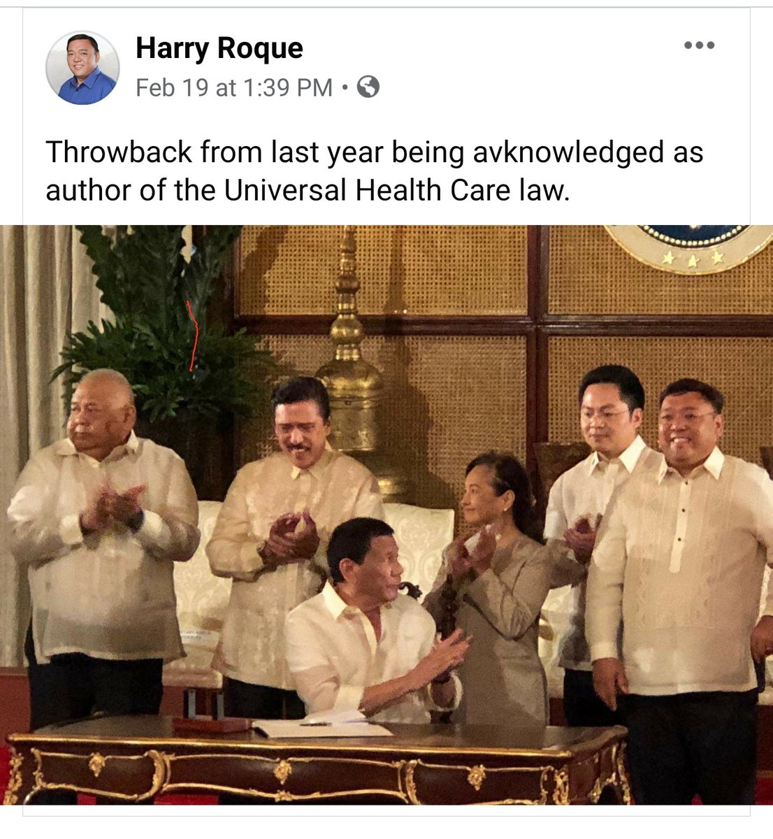 prraangko's tweet photo. Uy @attyharryroque, cute mo dito. #PhilHealthOFW #philhealth https://t.co/voOwqLVOB7
