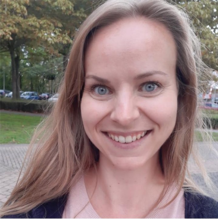 Grescollege (@grescollege) on Twitter photo Ze is actief op straat en op het <a href="/grescollege/">Grescollege</a>; voor een laagdrempelig, gezellig praatje en om er voor je te zijn. Bij grote hulpvragen kan ze je doorverwijzen naar een hulpverlener.
facebook.com/jongerenwerkbe… Ze is actief op straat en op het <a href="/grescollege/">Grescollege</a>; voor een laagdrempelig, gezellig praatje en om er voor je te zijn. Bij grote hulpvragen kan ze je doorverwijzen naar een hulpverlener.
facebook.com/jongerenwerkbe…