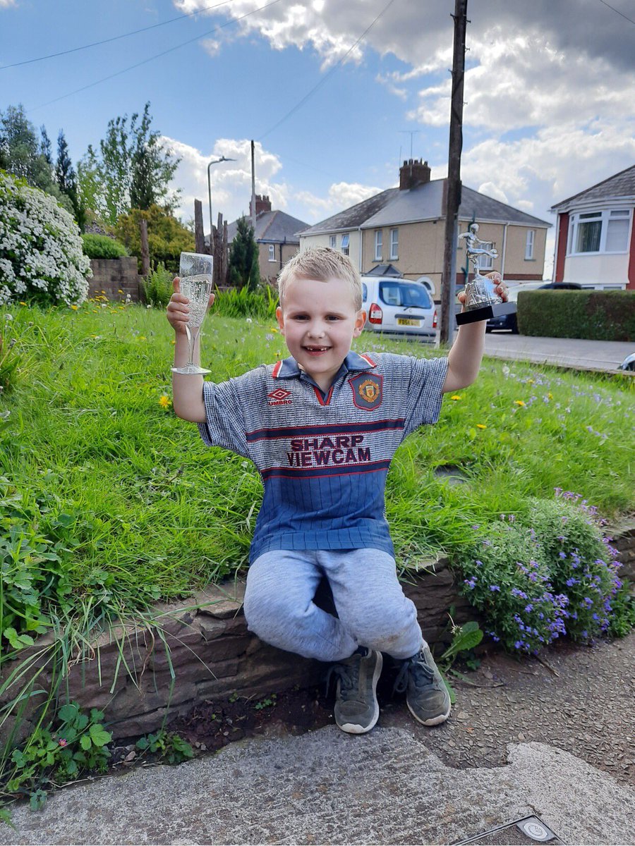 GUPSYear1 tweet media