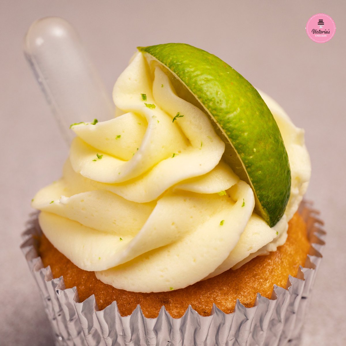 VicSponges's tweet photo. BORED in #lockdown? Grab one of our baking kits to keep you (G&amp;T) and the kids (chocolate) busy! All of the ingredients are supplied so you can make them from scratch and enjoy in your own home #bakingkits https://t.co/mr3mIiDnOc https://t.co/x7TzrTcyrh