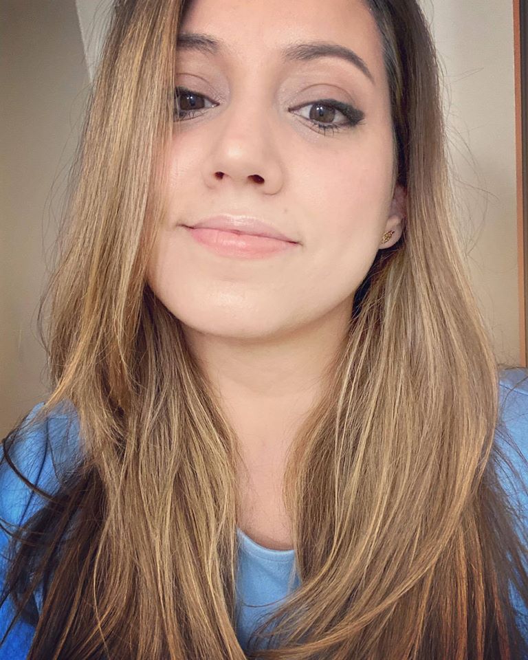 Anniesmell_Bori's tweet photo. @beatrizrossello Smpre hrmosa y con su gran corazón nstra1ra Dama PR #DinnerInBlue #quédateencasa #solidaridad #niños #padres #cuarentena #camisaazul👕 #cenajuntoatufamilia #amor #autismo #sensibilidad #esperanza #fuerzas #apoyo #abrazo #NosTocaATodos 💕👨👩👧👦👕💚❤️💙#autismawareness https://t.co/CNnyoYq0mO