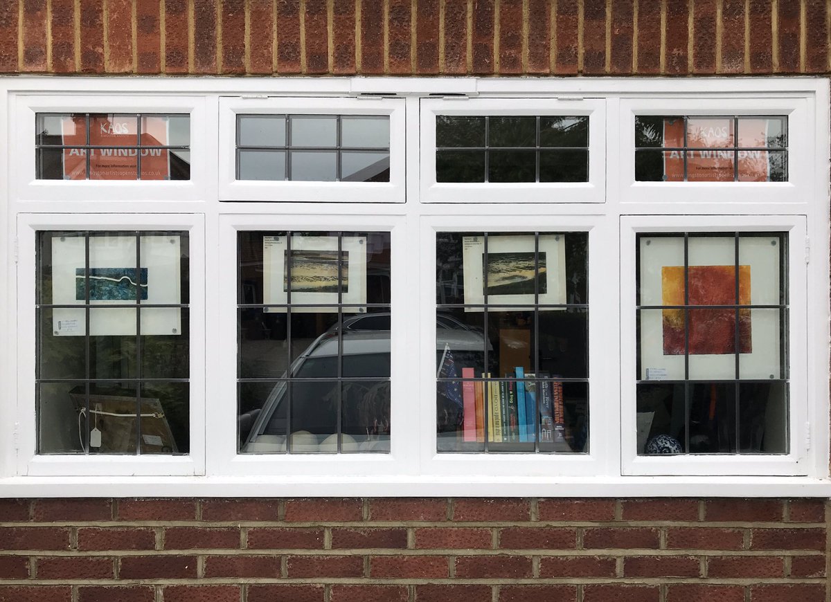 KingstonAOS's tweet photo. Here’s a selection from our members’ Art Windows which are in Kings Road, Bellevue Road, Latchmere Road and Cobham Road, all in Kingston upon Thames #artinisolation #notopenstudios #artwindows #supportartists #artinKingston #artist #ruthblackford #leoduff @pegmorrisart #buffykimm https://t.co/5Tnhz5afxM