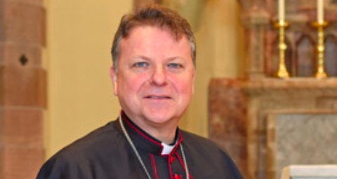 The Bishop of Paisley has suggested various social distancing measures to be put in place in Scottish churches which could allow them to reopen in the lockdown is relaxed.
sconews.co.uk/news/61218/chu…