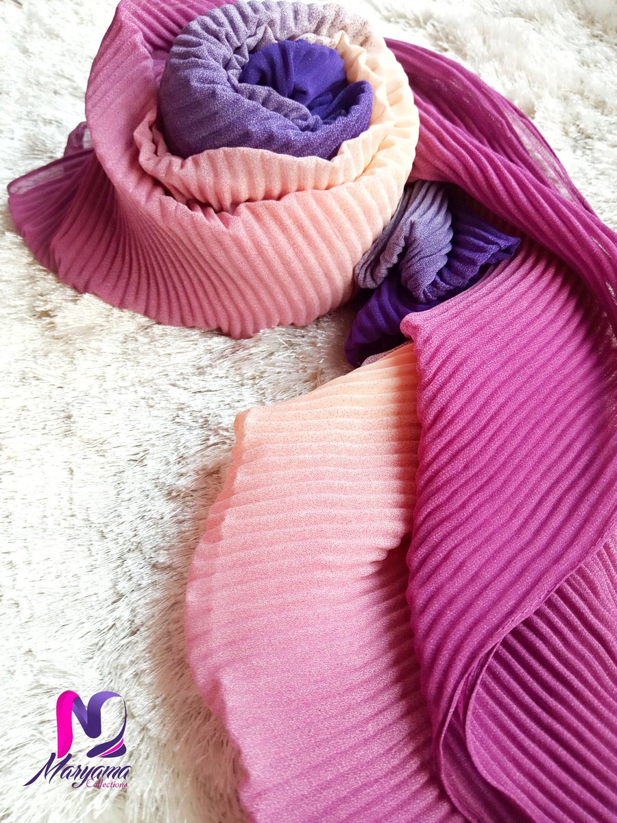 mar_collections's tweet photo. Our 3-toned Pleated Scarfs are selling out fast.
..
This almost didn't make it to the gram.
..
Just 2 pieces left.
..
Send us a Dm to shop yours
..
Price: #2500
..
#daterush #scarvesbymaryama #maryamacollections #shopmaryamacollection #hijabsinlagos #scarfsinlagos https://t.co/3QBHnJRbwC