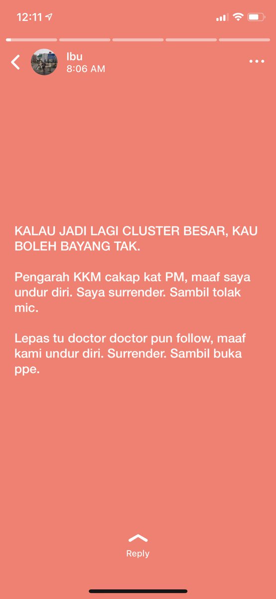 izzaudinramle's tweet photo. my mum posted this in her whatsapp stories. padu gak kekadang mak aku ni 🤔 https://t.co/sSqBKXgv8a