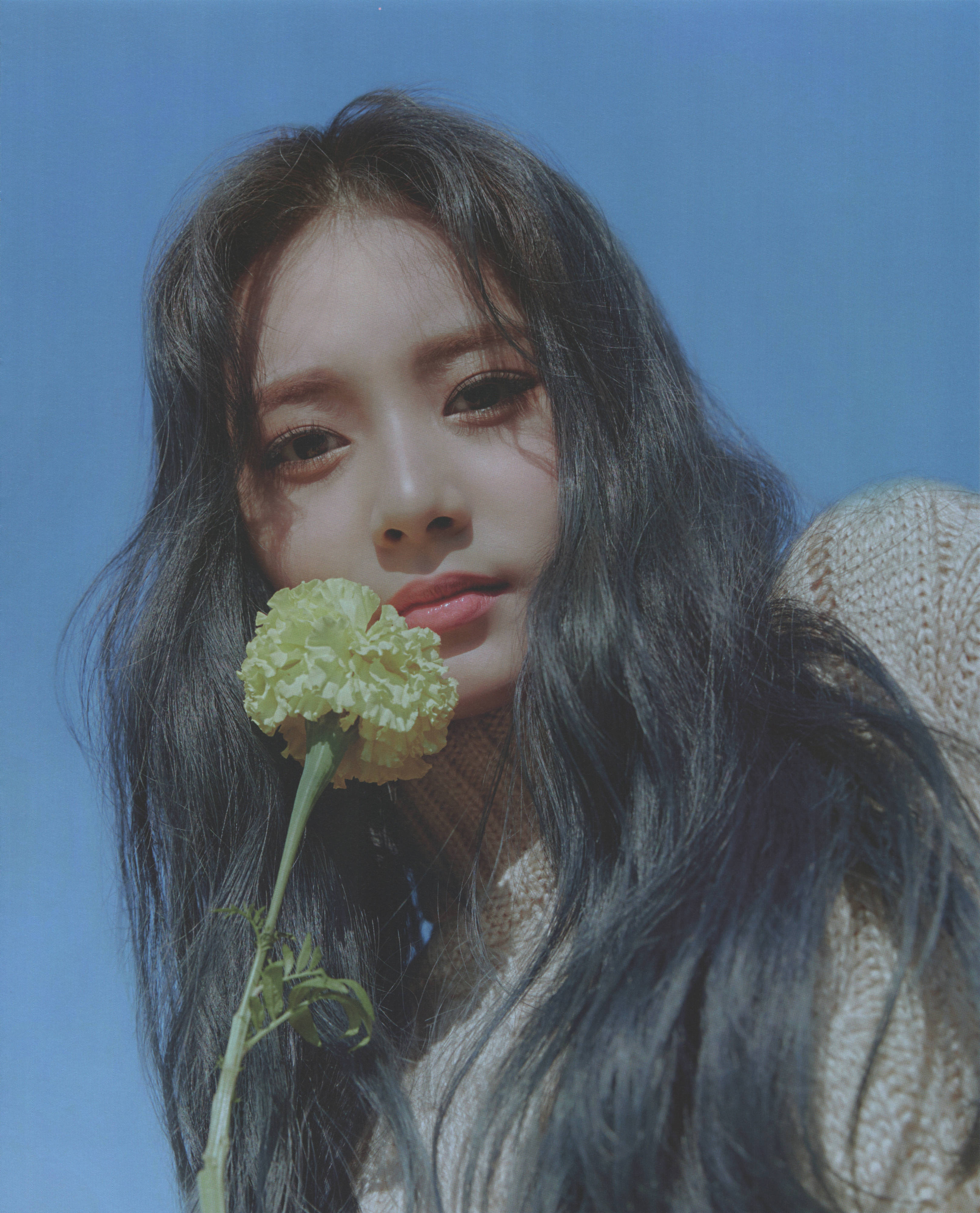TWICE Tzuyu 1st Photobook Yes, I am Tzuyu. Peach Blue Accordion Post Card  Set