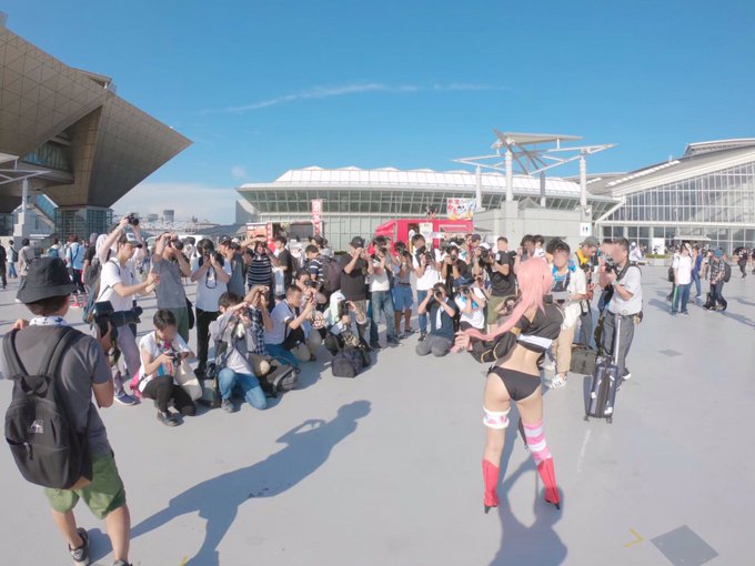 Twitterのコスプレ画像3