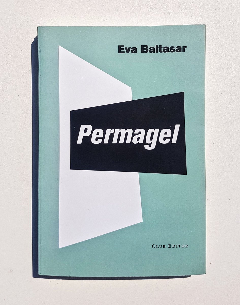 olgapva's tweet image. Accepto el repte, @helenamadu! 
1. Compartir la portada d’un llibre
2. No dir per què
3. Convidar 6 persones: @KarolMarin @marcforcadell_  @thestaring_girl @txellreina @ArnauTinena @Ripey16