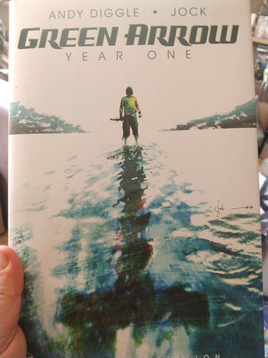 JohnOttaway's tweet photo. After hearing a loud THUNK I took small pause in my #StarWarsDay marathon to pick up the post...
Thank you @Jock4twenty this looks stunning #GreenArrowYearOne https://t.co/JUL3MEQ7zc