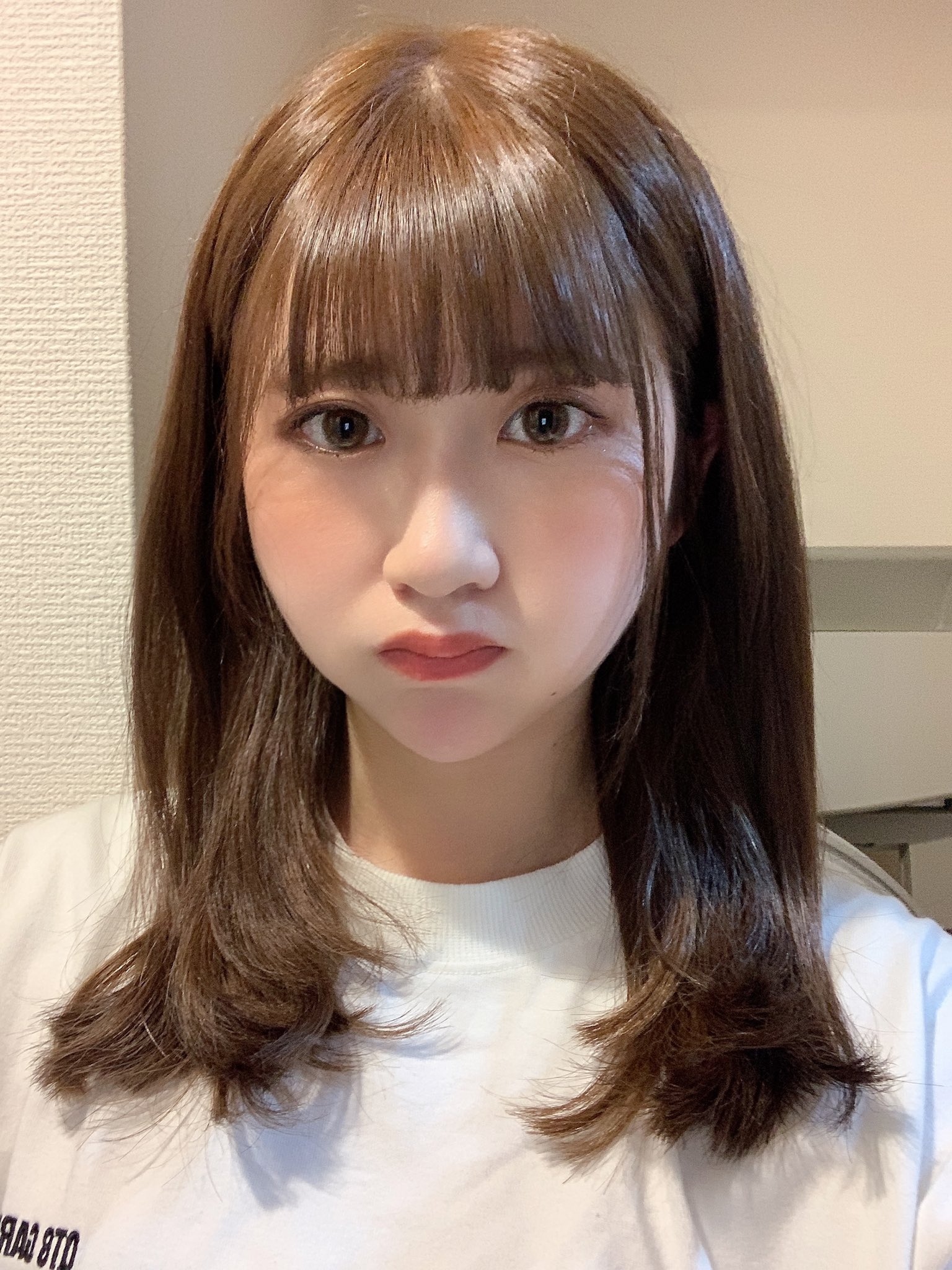 まいすう Patra のりで500円くらいの家カラーで髪染めたらお金ない大学生みたいになっちゃった美容院で染め直したい T Co E6qym15xlb Twitter