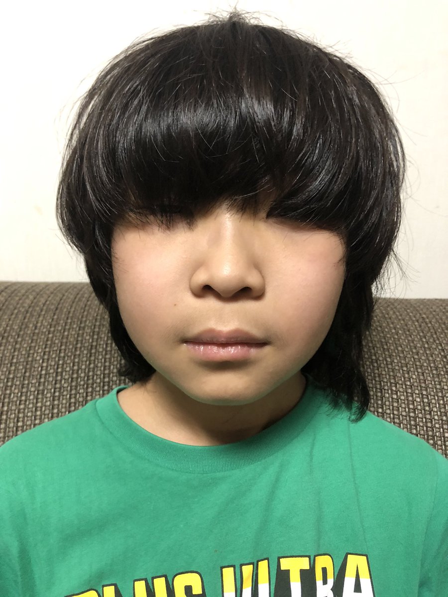 Rika Sur Twitter 末っ子の髪の毛が伸びすぎたのでyoutubeを見てセルフカットしてみた Rika Sur Twitter 末っ子の髪の毛が伸びすぎたのでyoutubeを見てセルフカットしてみた