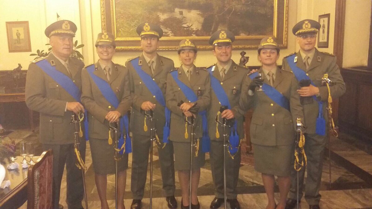 isabellarauti's tweet photo. #4maggio #Auguri sempre grazie al nostro @Esercito nel giorno del #159 anniversario della sua storia al servizio della Nazione e dei cittadini e nelle #missioni #internazionali E un abbraccio ai miei fratelli della #Riserva #Selezionata dell’EI e a coloro con cui ho lavorato 🇮🇹 https://t.co/pJAXGE7xg4