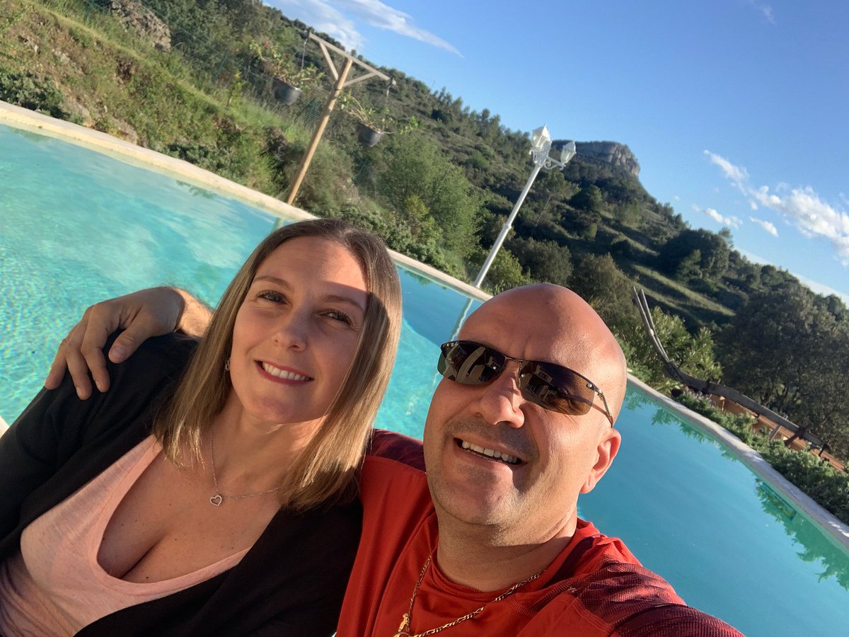 DiTullioJM's tweet photo. Bon confinement les gens... ☀️

#RestezChezVous #Confinement 
#MaîtreGifs #RoadTrip #Occitanie #passionné #LaVieEstBelle #MiaCasa 🥰
#ensembleàlamaison #RestezChezVousBordel #LeSud #NouvelleVie https://t.co/9hSd879wH9
