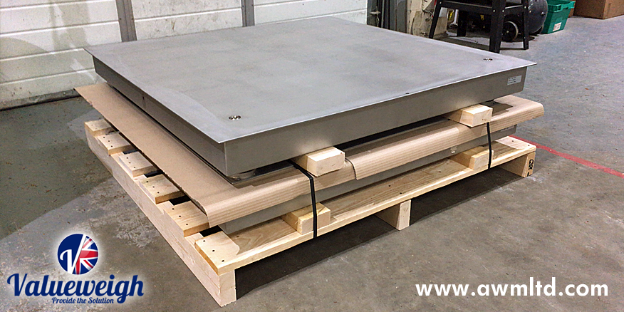 AWM_Limited's tweet photo. #Hygienic &amp; #washdown ready! 
Stainless Lift-Top #Weighing Scales for accurate &amp; sanitary weighing in food production
 
https://t.co/jm541MIMP8
sales@awmltd.com

#hygiene #weighing #washdown #foodfactory #foodproduction #meatindustry #scales #foodindustry https://t.co/BU8R6ObkCf