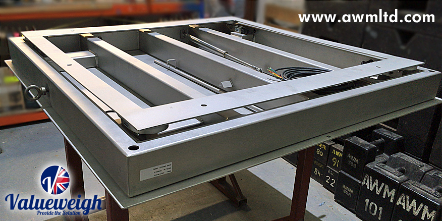 AWM_Limited's tweet photo. #Hygienic &amp; #washdown ready! 
Stainless Lift-Top #Weighing Scales for accurate &amp; sanitary weighing in food production
 
https://t.co/jm541MIMP8
sales@awmltd.com

#hygiene #weighing #washdown #foodfactory #foodproduction #meatindustry #scales #foodindustry https://t.co/BU8R6ObkCf