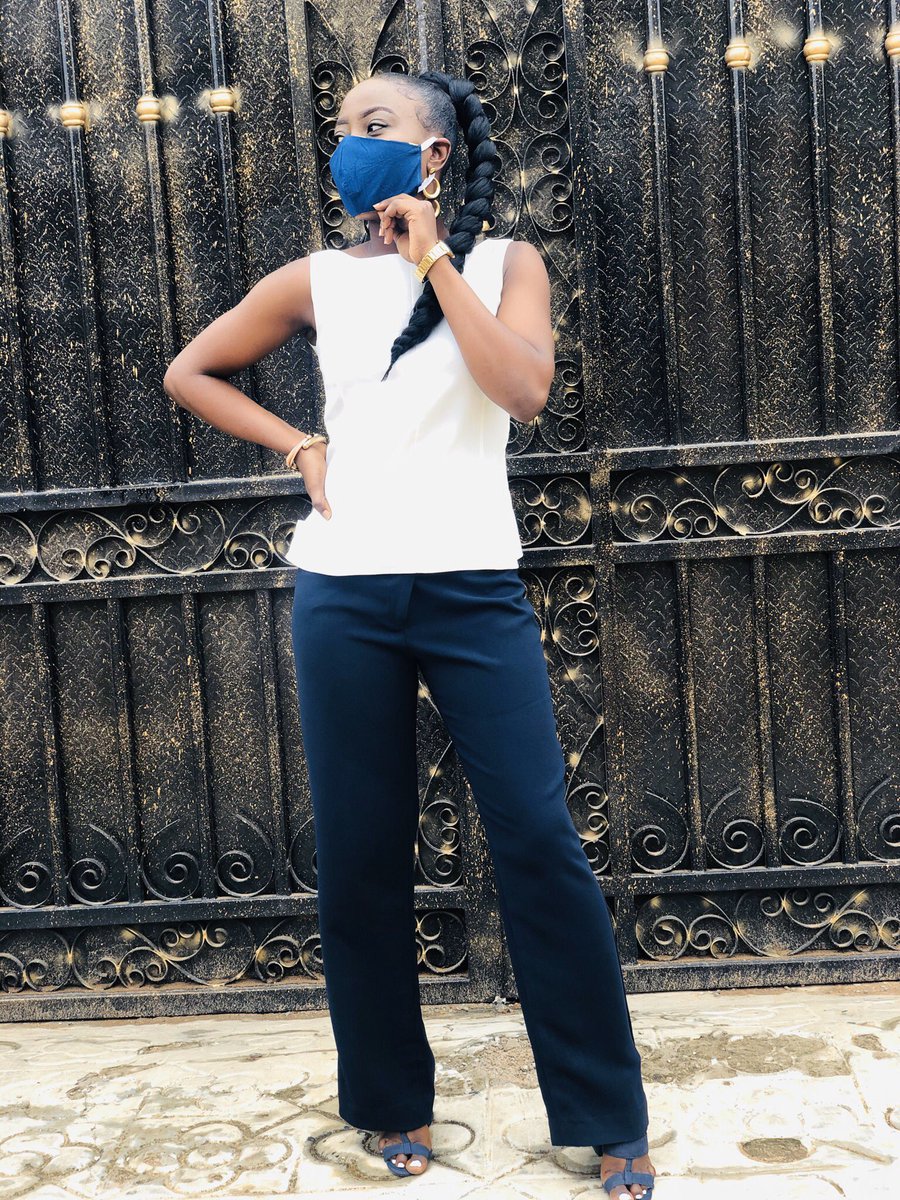 FeliciaEniola's tweet photo. MONDAY 💫💫
#MicrobialTailor
#MaskUpLagos 
#Stitchesbyeniolola https://t.co/0nQDZPjSpt