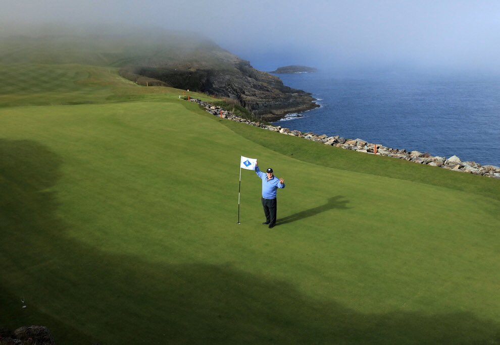 May the 4th be with us - and with everyone fighting cancer throughout the world ... The 4th green at Old Head Golf Links at 4.44pm on May 4th, 2018 and completion of the 2,000km ‘Malin Head to Old Head’ Wild Atlantic Way golf-walk that launched our #globalgolf4cancer campaign ⛳️
