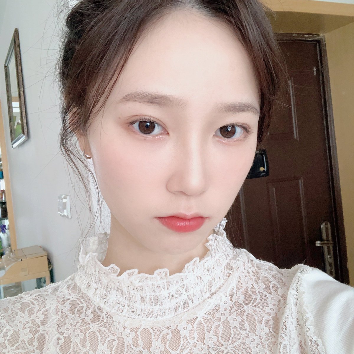 yuzhenpics's tweet photo. • 𝟤𝟢𝟢4𝟣𝟣︱#袁雨桢 Weibo Update https://t.co/izaVI8UZhh