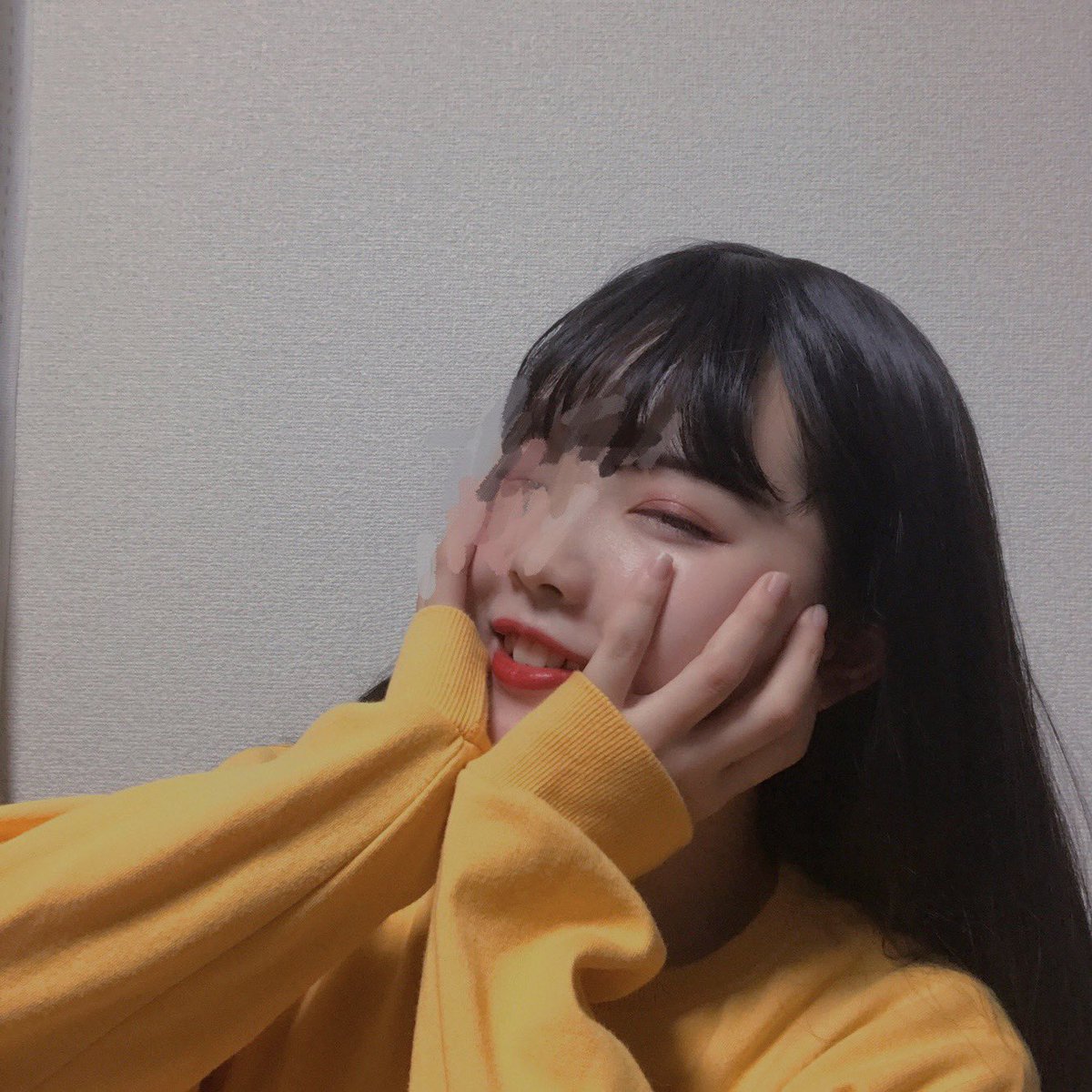 flor___s's tweet photo. Twitter久しぶりすぎて昔の写真あさくってたら誰？写真多すぎた。 https://t.co/uiB8cbWE3d