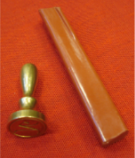 Northlincmuseum's tweet image. What am I? Hint: Used together at a table or desk.
#WhatAmI #MysteryObjects #Quiz #DoOneThingNL #Museum #NorthLincs #MuseumFromHome