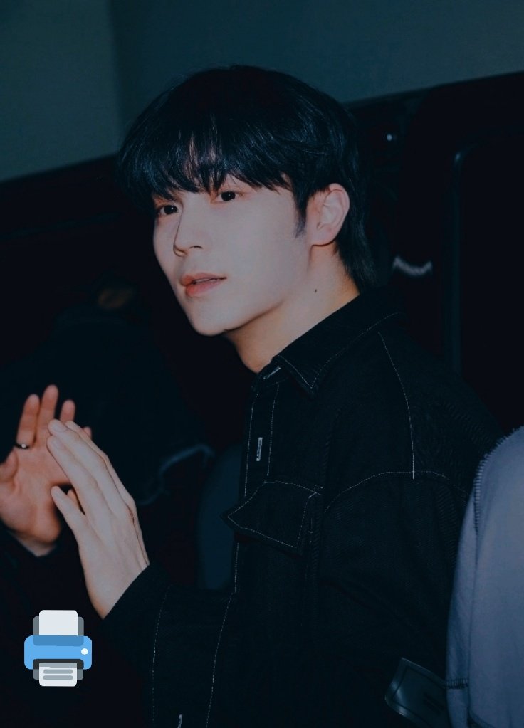 Print829's tweet photo. 200504 퇴근

라멘이 맛있어요
#느와르 #Noir #남윤성 #윤성 #Yunsung #南润成 https://t.co/R7H7jIQYli