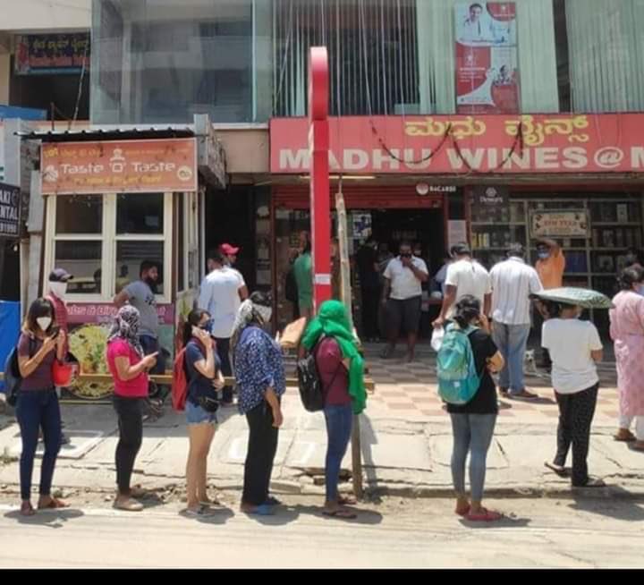 EXKuGsWU4AAJNHU?format=jpg&name=900x900