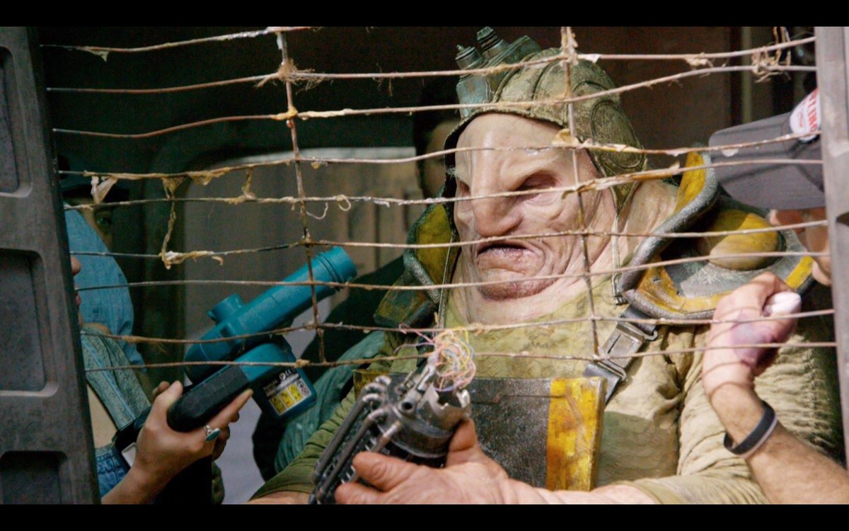 6 years ago in a galaxy far, far away...  Unkar was born: instagram.com/p/B_v7FhwjNlZ/… #MayThe4thBeWithYou #StarWarsDay #TheForceAwakens