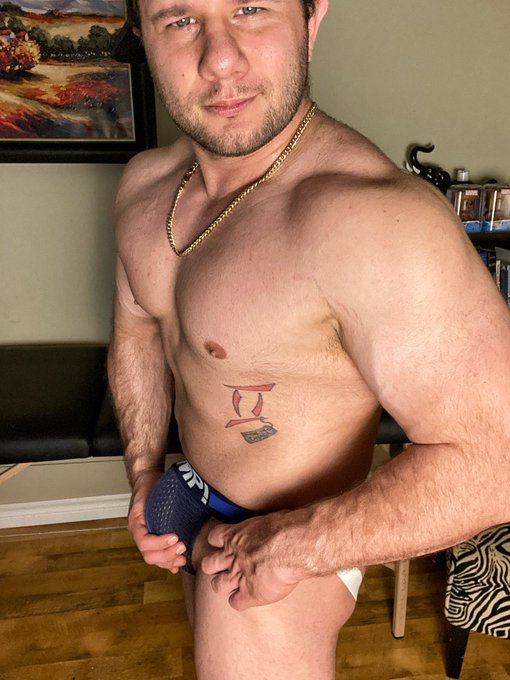 mrrbotyyprfectI's tweet photo. Hey daddy! I need a viewer for my private live nude show. Just hit my link for those interested. This is ll free for the first time! https://t.co/bWq3vyFRD0 https://t.co/GF13T1WFGO
