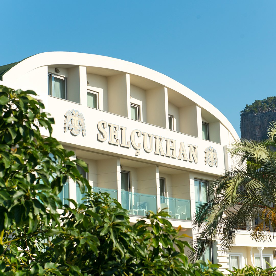 Heyecan ve sabırsızlıkla güzel yaz günlerini bekliyoruz 🌸 We are looking forward to sweet summer days! ❤️ #SelcukhanHotel #VisitAntalya #HolidayinAntalya #Hotel #Holiday #Vacation #Tatil #Urlaub #Отель #Sea #Beach #Luxury #отпуск #бассейн #Кем�