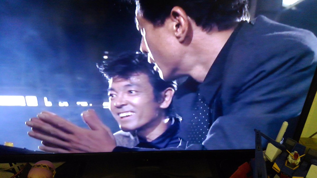 R 指タッチじゃねぇんだぞ この頃に見向きもされなかった 指タッチ が 今やスマホで普通に使われている現実 あぶない刑事 あぶない刑事リターンズ