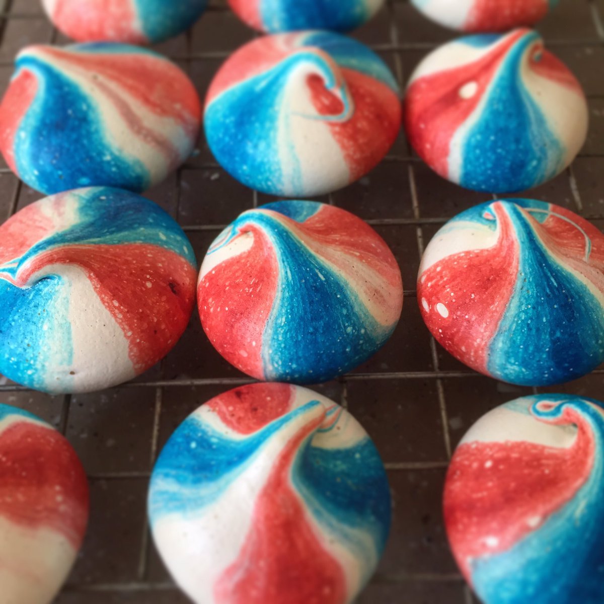 Janebbakes's tweet photo. Red white and blue meringue kisses to celebrate #VEDay These are going out with @KitchenWasted food deliveries this week. So hang out your bunting and celebrate the brave souls who fought so hard to give us the freedom we all take for granted. ���️❤️ https://t.co/NLT9JQlKqu