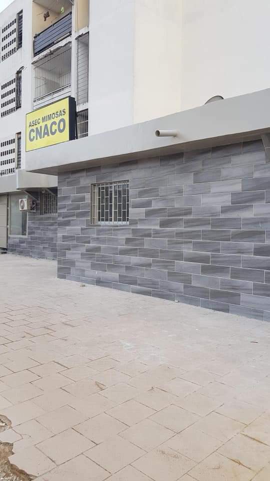 MickyJnr_'s tweet photo. 🇨🇮 ASEC Mimosas' fans are putting up this structure! 

Africans are capable. 👏

#ASECMimosa #AfricanFootball https://t.co/rDBOXLAEtM