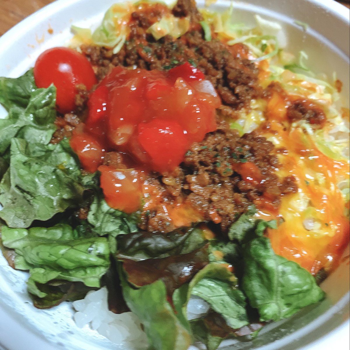 tabeyoufunabasi's tweet photo. 中の人は本日は「遊び庭(@okinawashibina )」さんのタコライスを頂きました☺️☺️

タコライス¥800

#食べよう船橋 #食べよう津田沼 https://t.co/6aM754OerH