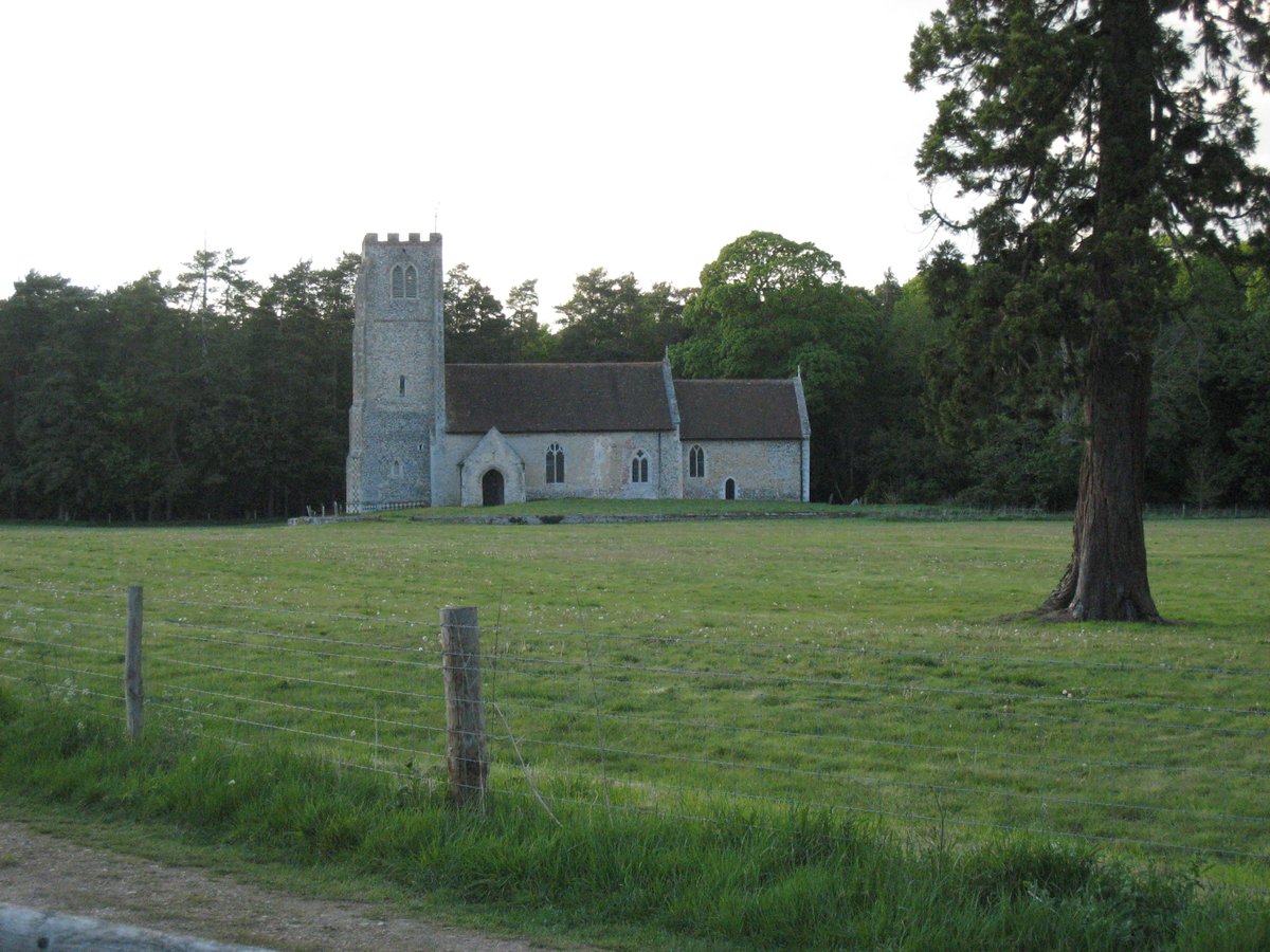 SaveOurChurches's tweet photo. Ian took these on his #HourOut.
West Harling Church looking very lovely.
#SaveOurChurches, closed now but they will open again. https://t.co/j9NMGgJ0mI