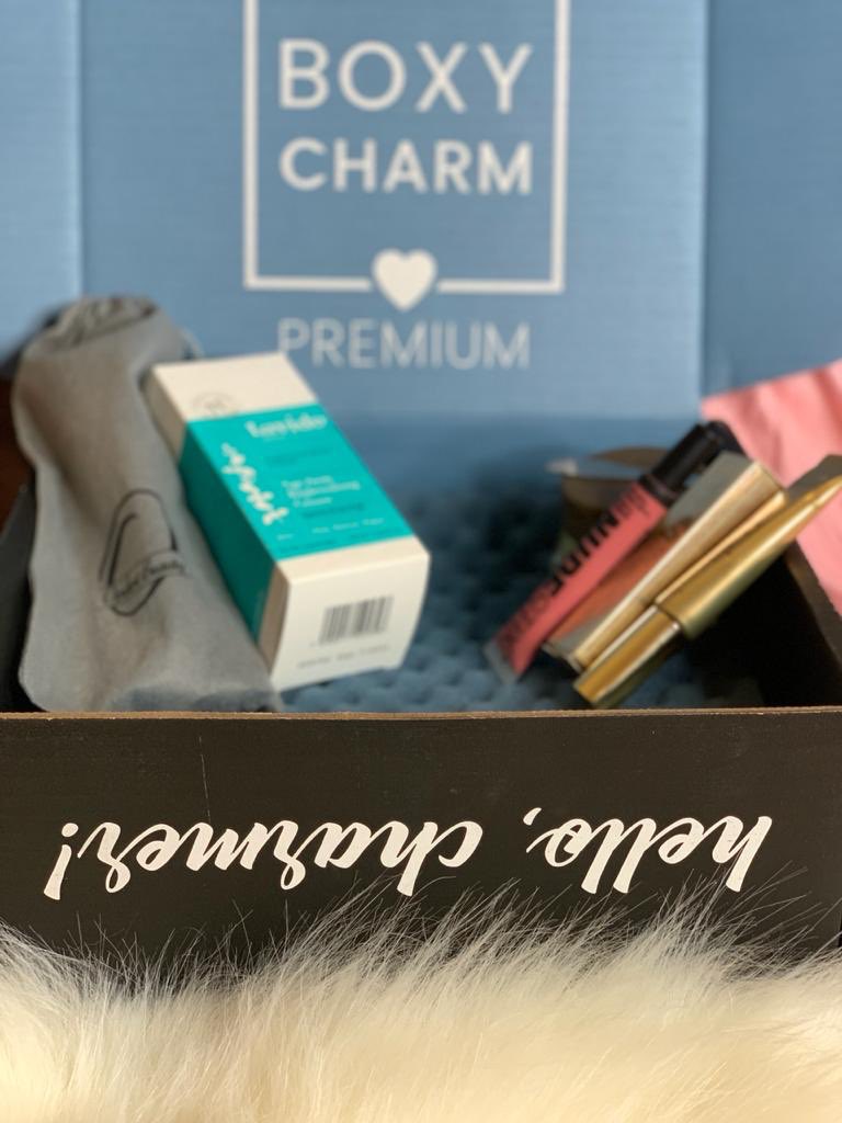 AriiMx's tweet photo. #BoxyCharm #BoxyFlipsIt ππ exciteddd https://t.co/grlD3JPwQ8