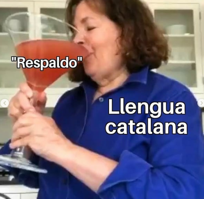 Lletraferintmon's tweet photo. MEMS LINGÜÍSTICS! Si dius "respaldo", trencaràs el cor a @Pompeu_Fabra. La forma normativa és "respatller". Saps alguna altra manera de dir-ho? 
La millor manera de conservar el català és parlar en català. Sobretot als fills. 😄 #llengua #pompeufabra 
Fes-ho córrer! https://t.co/h6CiSSQFK2