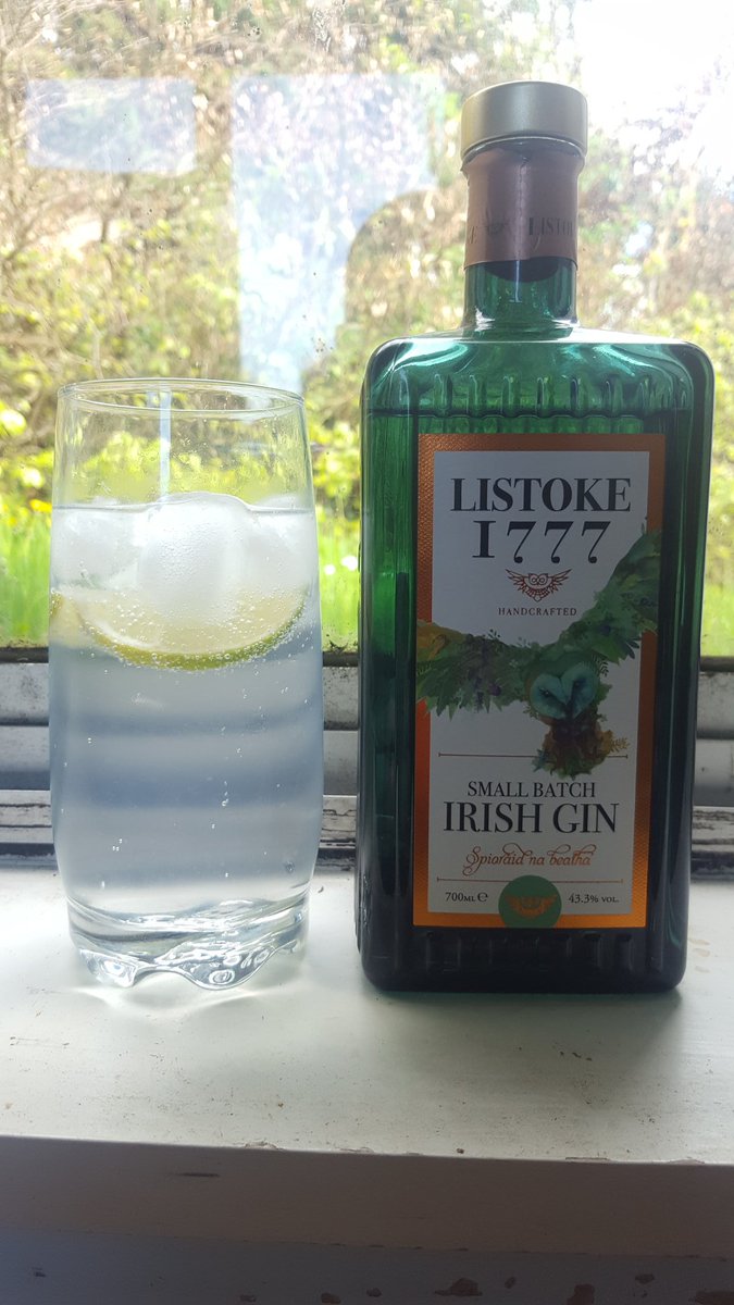 siobhanskitchen's tweet photo. A new favourite during #Lockdown.
@listokedistill loving the floral notes from this ๐
#Gin
#IrishGin
#ListokeGin
#SiobhansKitchen
#Ireland https://t.co/5CGo32BIjh