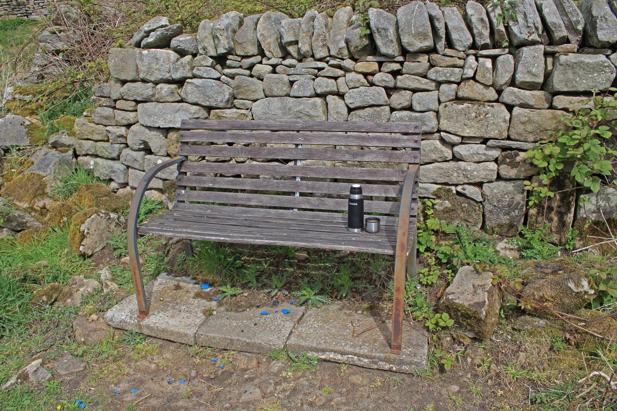 MD_Briggs's tweet photo. Found a very welcome #bench on #Harlow Hill @MyFaveBench.
Great views of Whittle Dene with #TyneDale in the distance ๐
But you've got to wonder who's watching.....
......an old observation post from nearby RAF #Ouston - also with great views of course....... https://t.co/vIuI8mqCOr